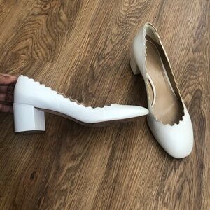 CHLOÉ leather scalloped block heel